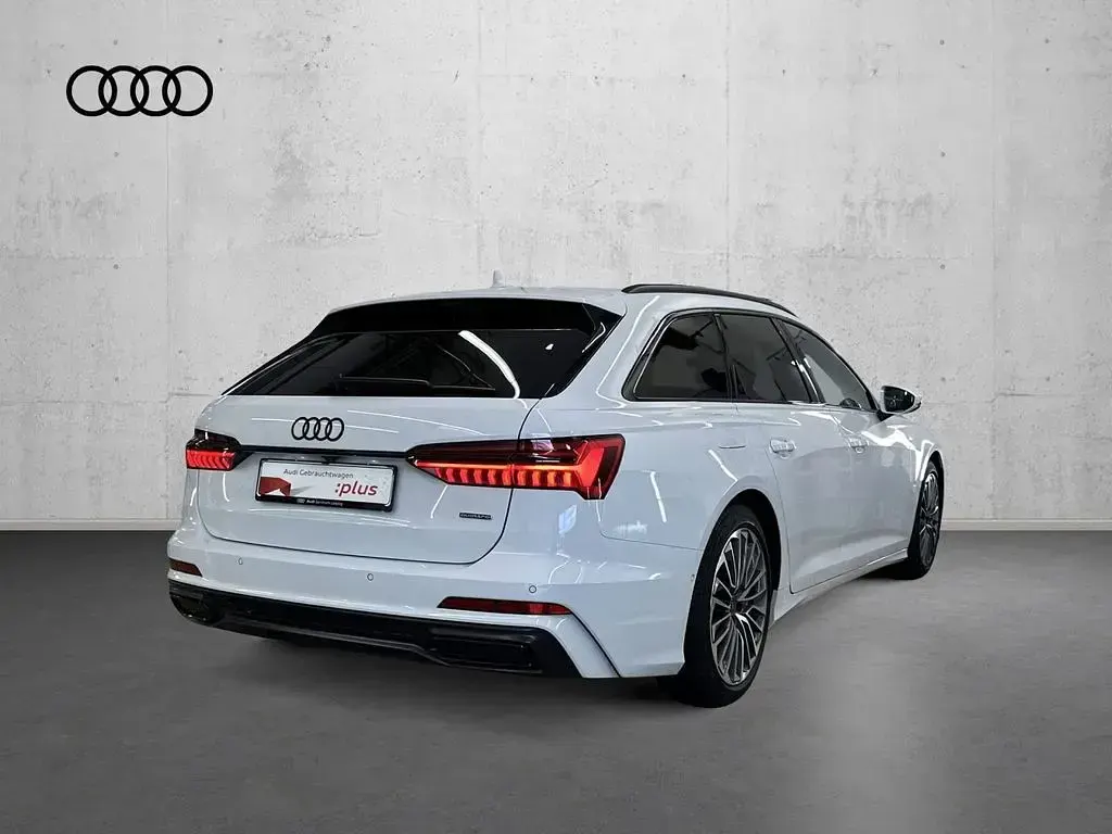 Gebraucht Audi A6 Business 367 PS (269 kW) 2023 Weiß Kombi