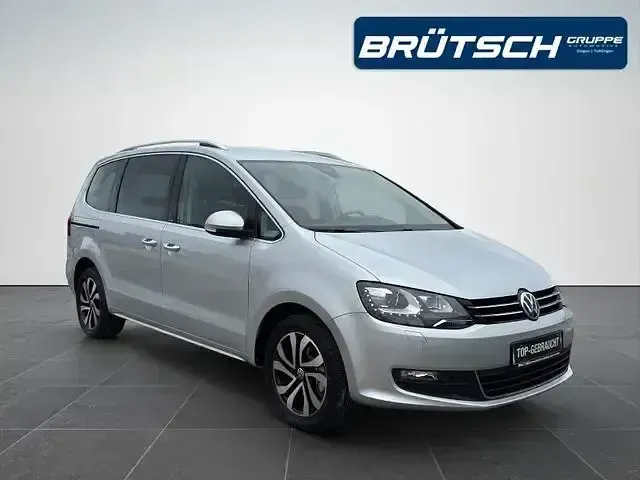 Gebraucht VW Sharan Active 150 PS (110 kW) 2021 Reflexsilber Van / Kleinbus