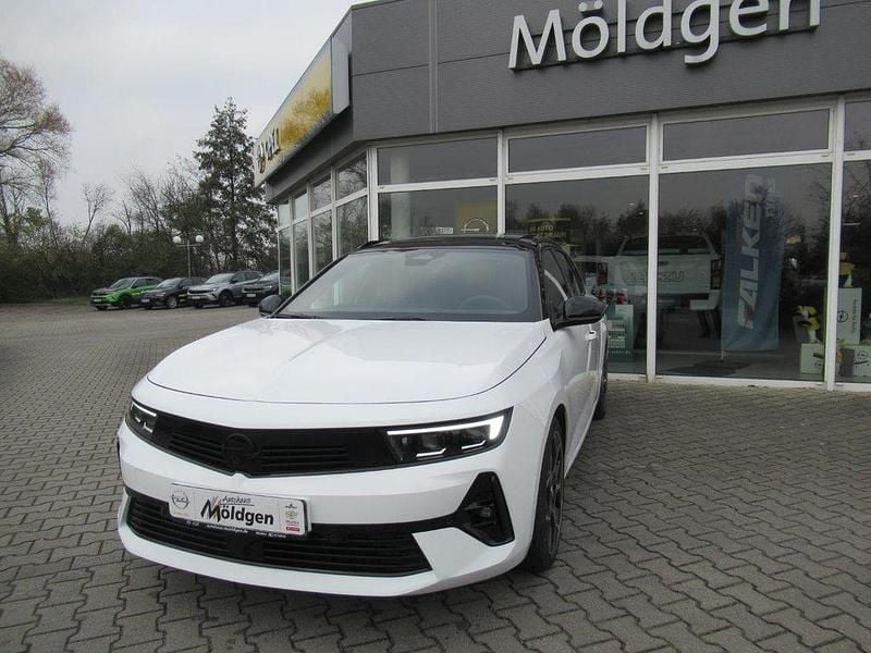 Gebraucht Opel Astra Ultimate 131 PS (96 kW) 2024 Arktisweiß Kombi