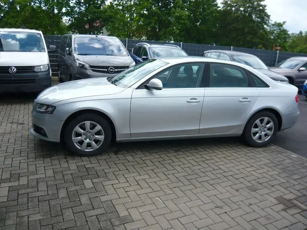 Gebraucht Audi A4 Ambiente 160 PS (117 kW) 2008 Limousine