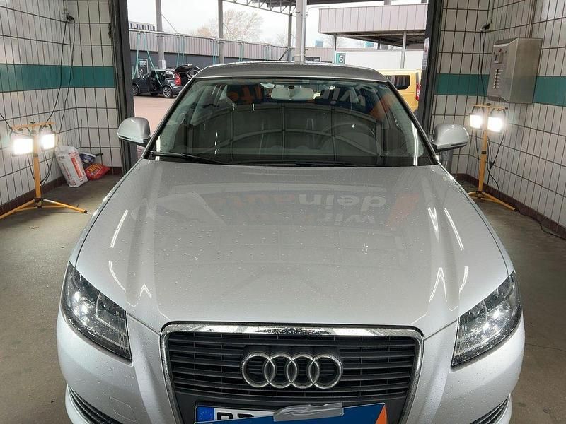 Gebraucht Audi A3 Attraction 125 PS (91 kW) 2008 Silber Kleinwagen