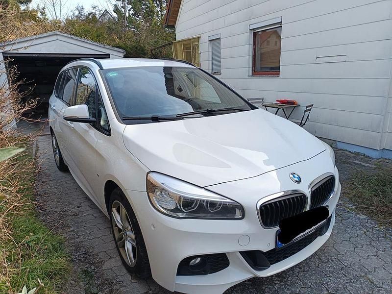 Gebraucht BMW 220 Gran Tourer Performance 190 PS (139 kW) 2016 Weiß Van / Kleinbus