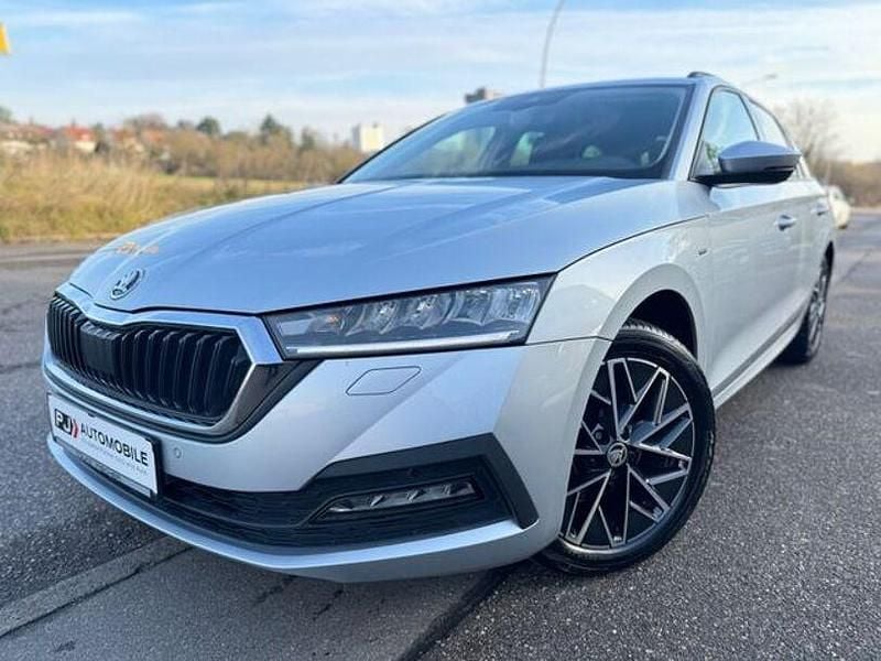 Andere Gebraucht 2022 Skoda Octavia Clever Limousine | 21.699 € (Guter Preis) - Bild 1/4