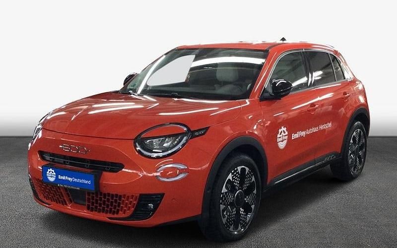 Gebraucht Fiat 600E La Prima 114 kW (156 PS) 2024 Orange SUV