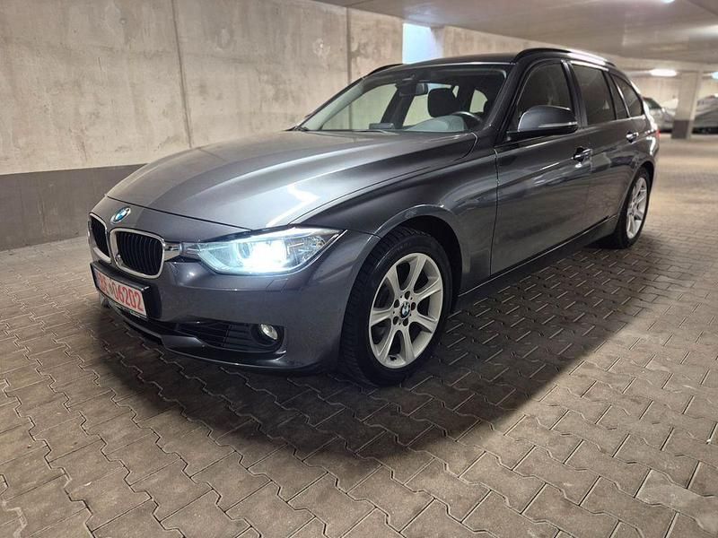 Gebraucht BMW 328 245 PS (180 kW) 2013 Grau Kombi