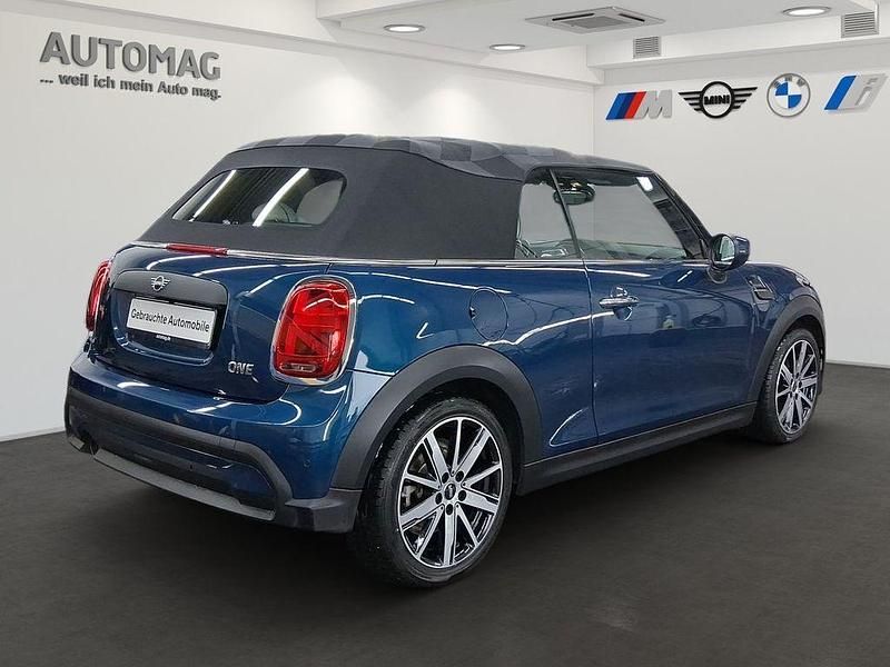 Gebraucht Mini ONE 102 PS (75 kW) 2021 Blau Kleinwagen