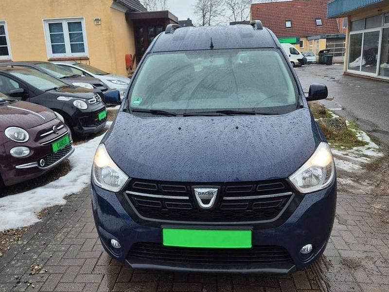 Gebraucht Dacia Dokker Lauréate 116 PS (85 kW) 2017 Blau Van / Kleinbus
