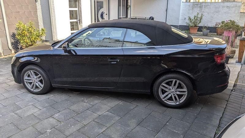 Gebraucht Audi A3 Cabriolet 116 PS (85 kW) 2018 Schwarz Cabrio
