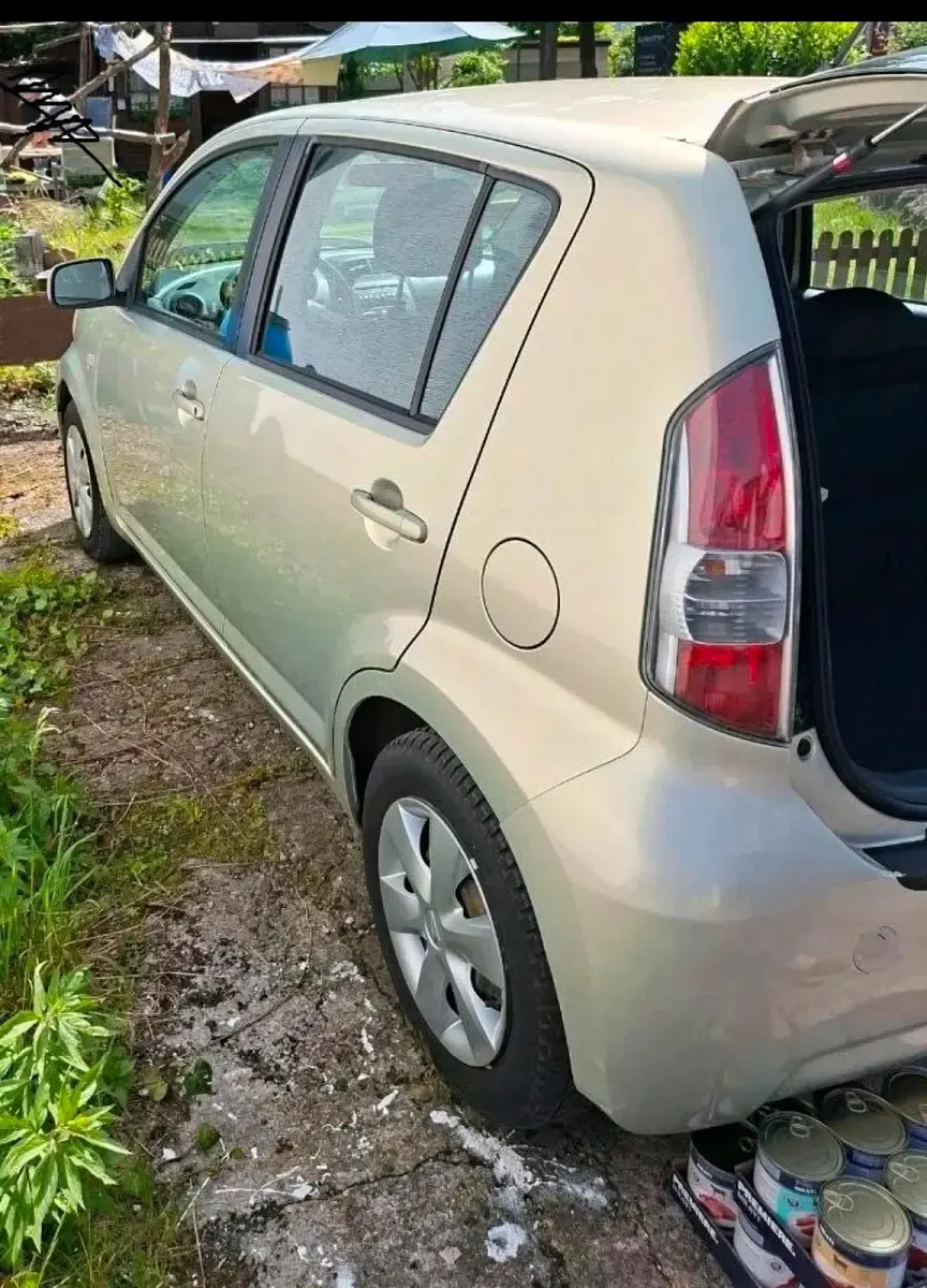 Gebraucht Daihatsu Sirion 70 PS (51 kW) 2008 Andere farben Kleinwagen
