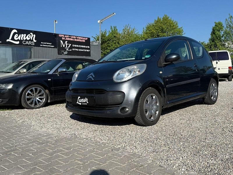 Grau Gebraucht 2007 Citroën C1 Kleinwagen | 1.350 € (Etwas zu teuer) - Bild 1/4