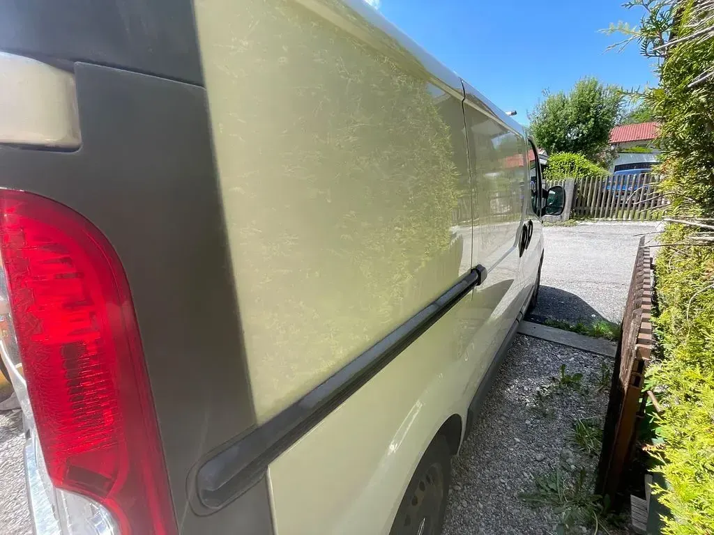 Gebraucht Opel Vivaro 114 PS (83 kW) 2008 Weiß Van / Kleinbus