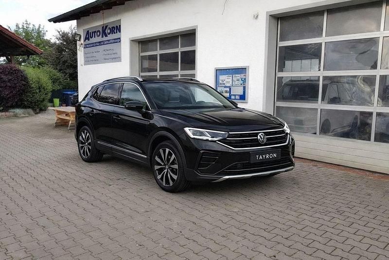 Neu VW Tayron Life 150 PS (110 kW) 2026 Schwarz SUV