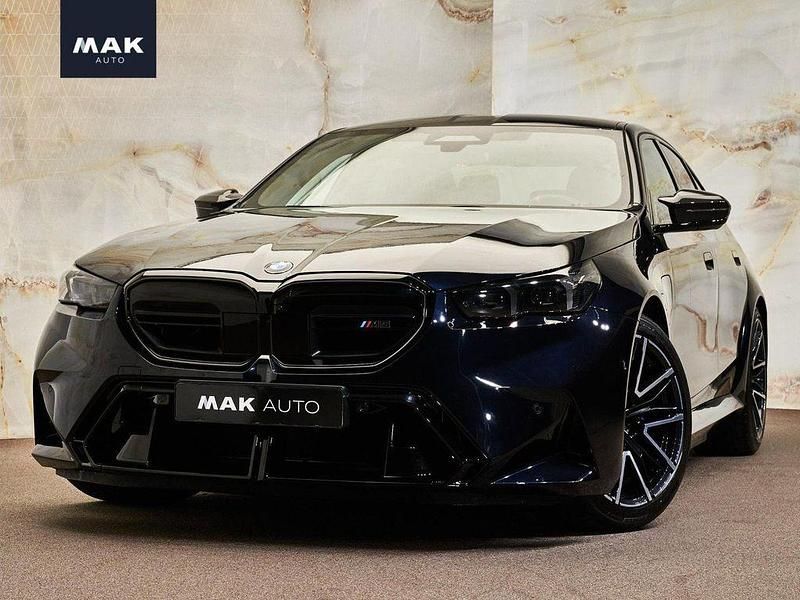 Schwarz Gebraucht 2025 BMW M5 Sport Line Limousine | 138.850 € (Teuer) - Bild 1/4