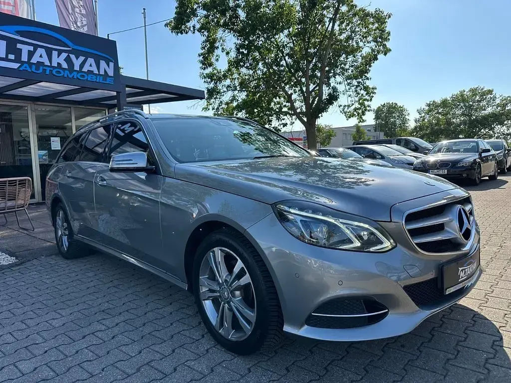 Gebraucht Mercedes E200 184 PS (135 kW) 2015 Silber Kombi