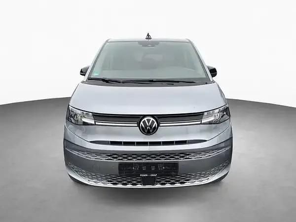 Usata VW Multivan 150 CV (110 kW) 2024 Argento Monovolume