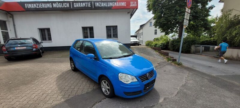 Blau Gebraucht 2006 VW Polo Comfortline Limousine | 2.500 € (Fairer Preis) - Bild 1/4