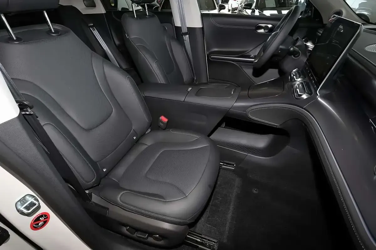 Używany Smart #1 Edition #1 200 kW (272 KM) 2025 Biały SUV