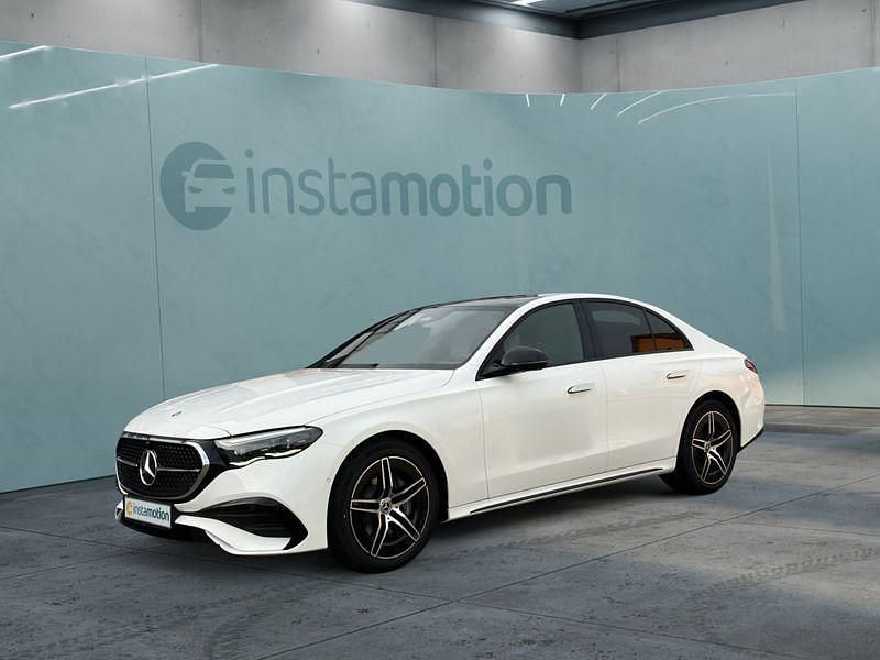 Weiß Gebraucht 2024 Mercedes E200 AMG Limousine | 61.049 € - Bild 1/4
