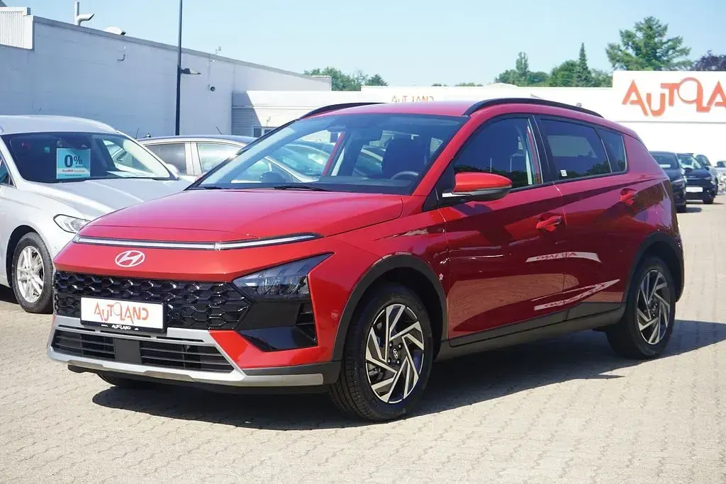 Neu Hyundai Bayon 101 PS (74 kW) 2025 Rot SUV