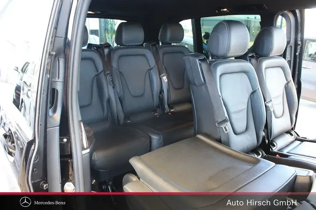 Gebraucht Mercedes V250 Avantgarde 190 PS (139 kW) 2019 Osidianschwarzmet. Van / Kleinbus