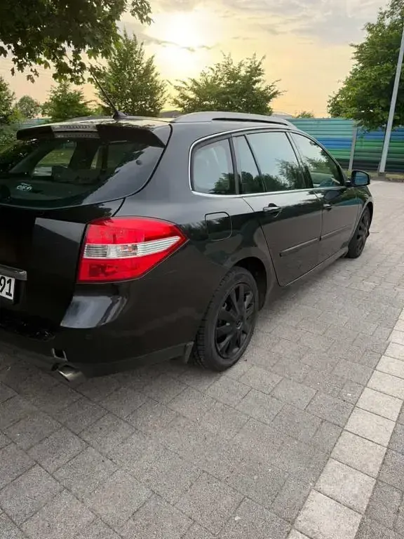 Gebraucht Renault Laguna GrandTour Dynamique 150 PS (110 kW) 2008 Kombi