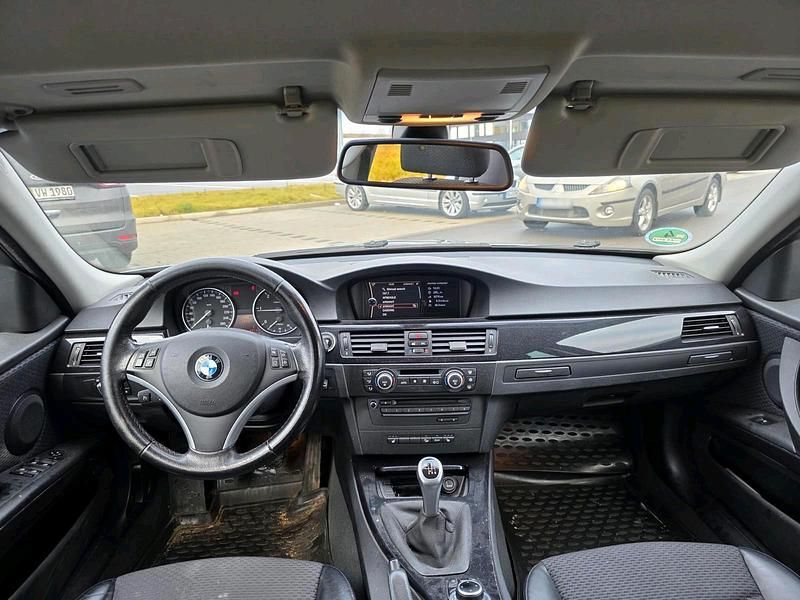 Gebraucht BMW 320 177 PS (130 kW) 2008 Kombi