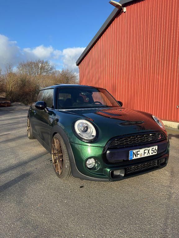 Usata Mini Cooper S 192 CV (141 kW) 2018 Verde Utilitaria