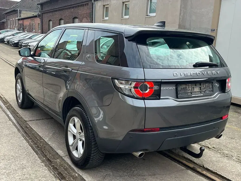 Gebraucht Land Rover Discovery Sport Pure 150 PS (110 kW) 2017 Grau SUV