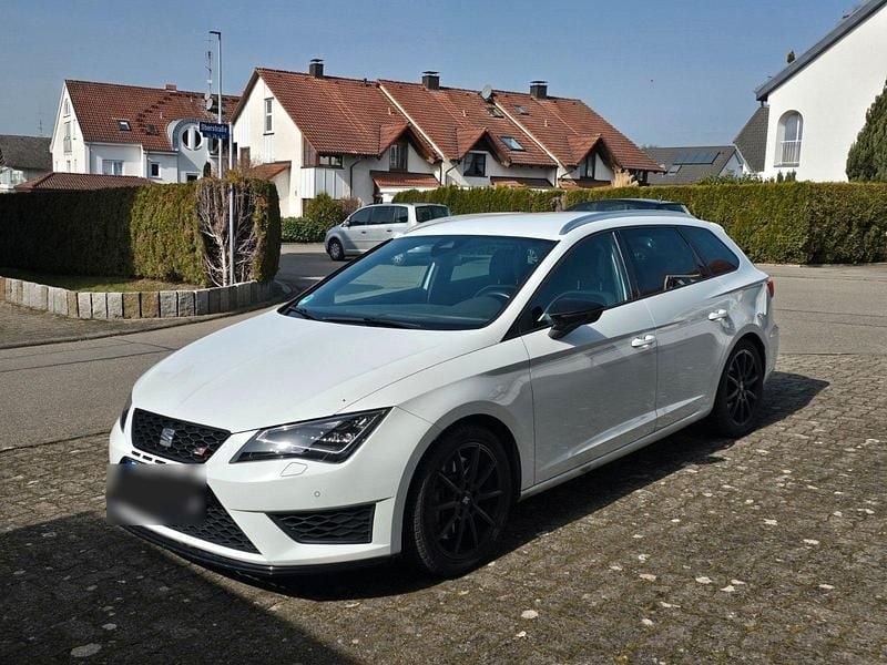 Gebraucht Seat Leon Cupra 290 290 PS (213 kW) 2016 Weiß Kombi