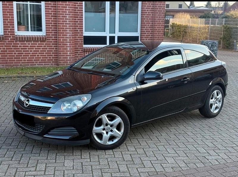 Schwarz Gebraucht 2008 Opel Astra GTC Coupé | 2.999 € (Teuer) - Bild 1/4