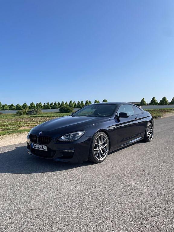 Schwarz Gebraucht 2012 BMW 640 Sport Line Coupé | 18.900 € (Fairer Preis) - Bild 1/4