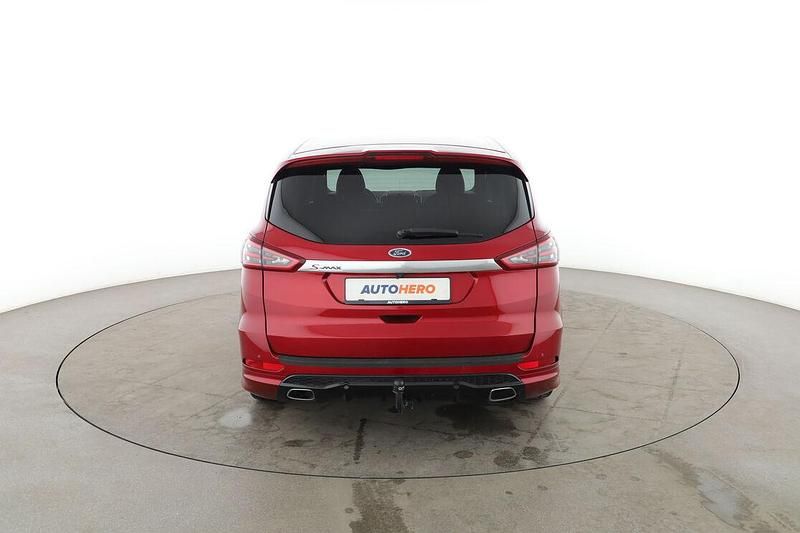 Gebraucht Ford S-MAX ST-Line 190 PS (139 kW) 2019 Rot Van / Kleinbus
