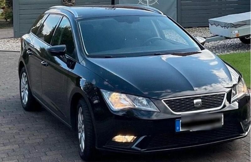 Schwarz Gebraucht 2014 Seat Leon ST Kombi | 10.500 € (Fairer Preis) - Bild 1/4