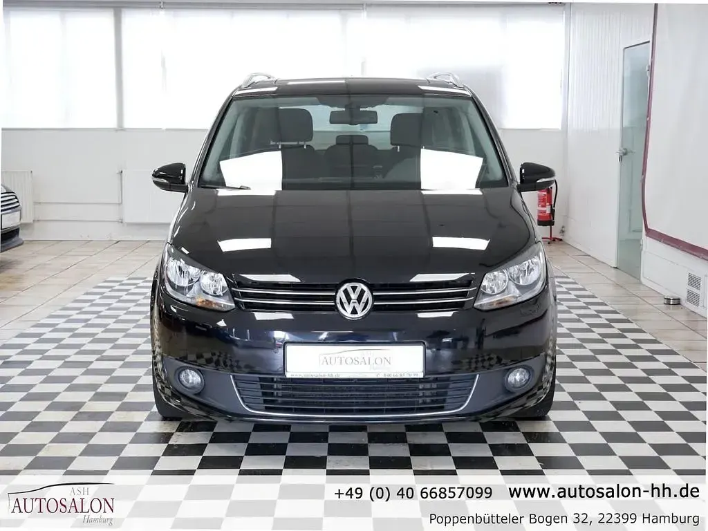 Gebraucht VW Touran Cup 140 PS (102 kW) 2015 Schwarz Van / Kleinbus