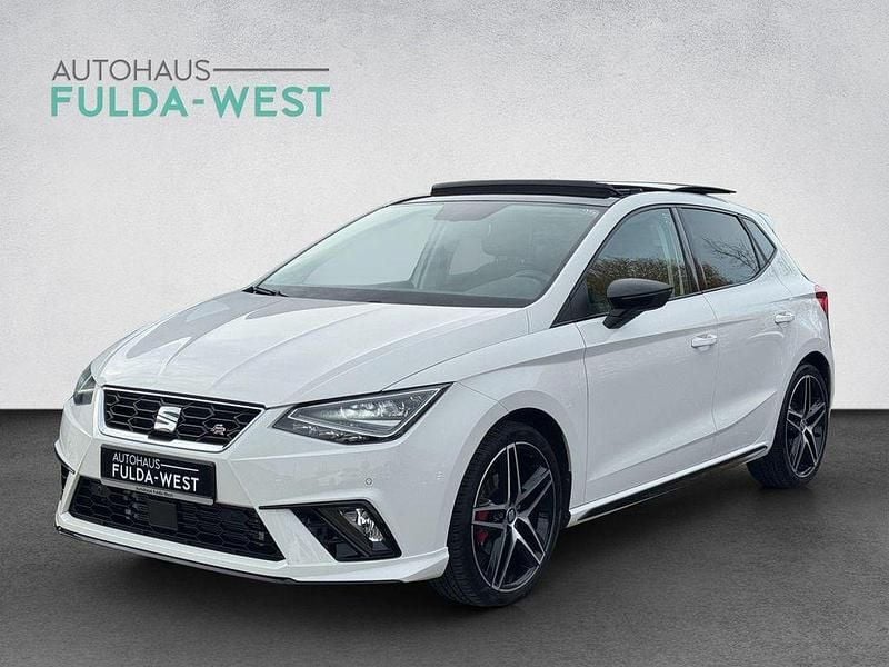 Weiß Gebraucht 2018 Seat Ibiza FR Limousine | 15.940 € (Etwas zu teuer) - Bild 1/4