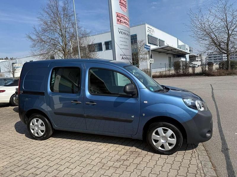 Gebraucht Renault Kangoo 44 kW (60 PS) 2017 Blau "etoile" Van / Kleinbus