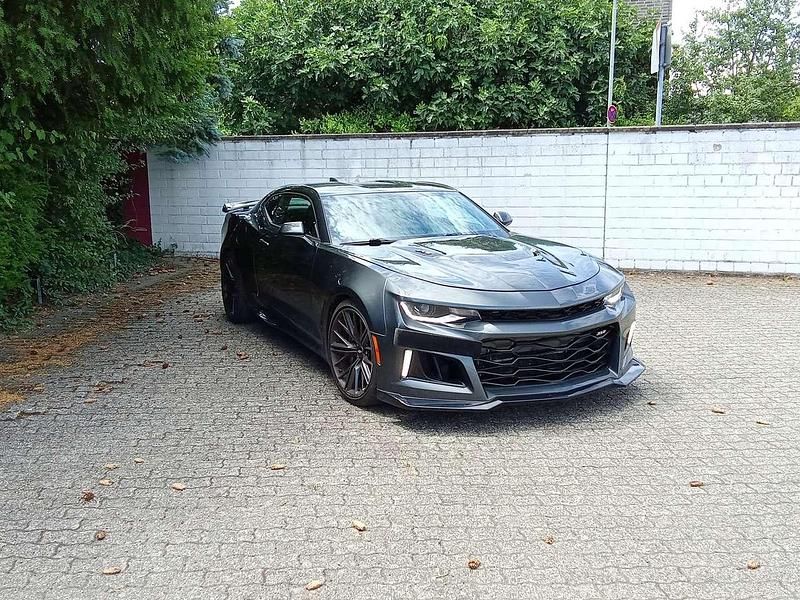 Gebraucht 2018 Chevrolet Camaro Coupé | 55.000 € - Bild 1/4