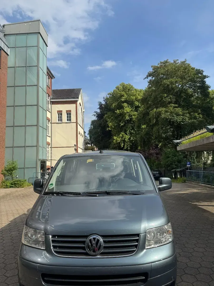 Gebraucht VW Multivan 130 PS (95 kW) 2007 Van / Kleinbus