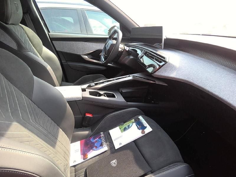 Gebraucht Peugeot 3008 GT 136 PS (100 kW) 2025 Gris titane SUV