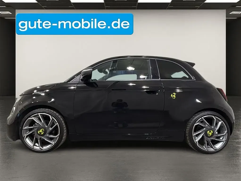 Gebraucht Abarth 500e 114 kW (155 PS) 2023 Schwarz Kleinwagen