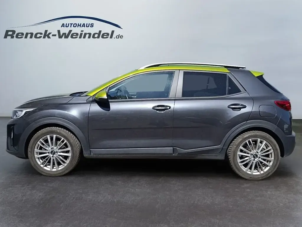 Gebraucht Kia Stonic DREAM-TEAM Edition 101 PS (74 kW) 2020 Grau SUV