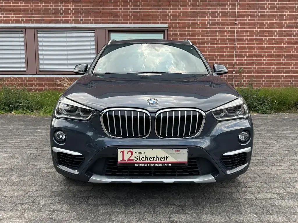 Gebraucht BMW X1 xLine 150 PS (110 kW) 2019 Grau SUV