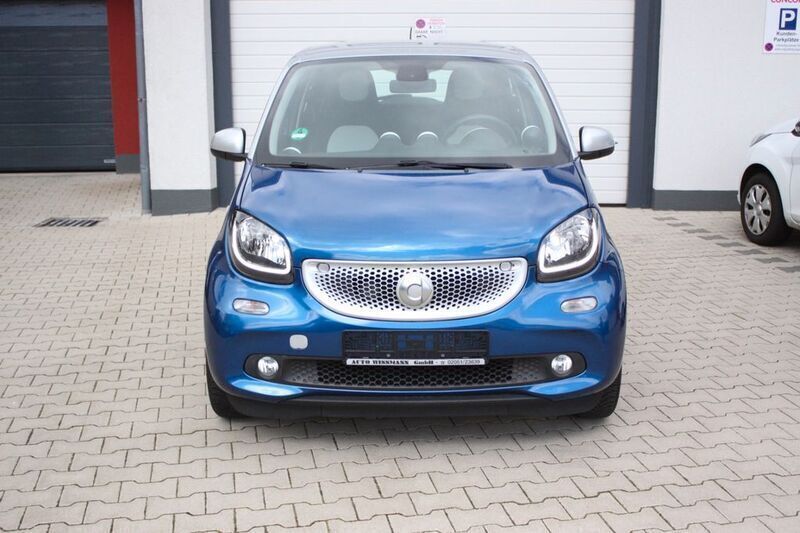 Gebraucht Smart ForFour Passion 71 PS (52 kW) 2014 Blau Kleinwagen