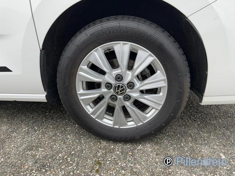 Gebraucht VW Multivan Edition 150 PS (110 kW) 2022 Weiß Van