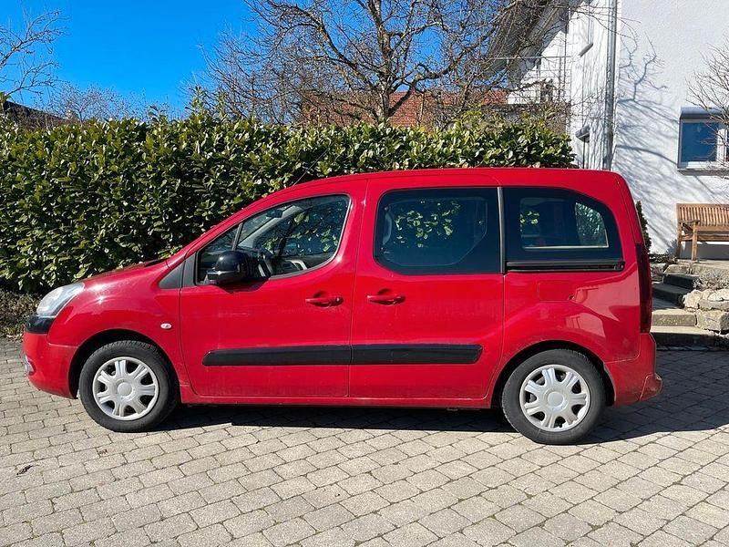 Gebraucht Citroën Berlingo SELECTION 98 PS (72 kW) 2013 Rot Van / Kleinbus