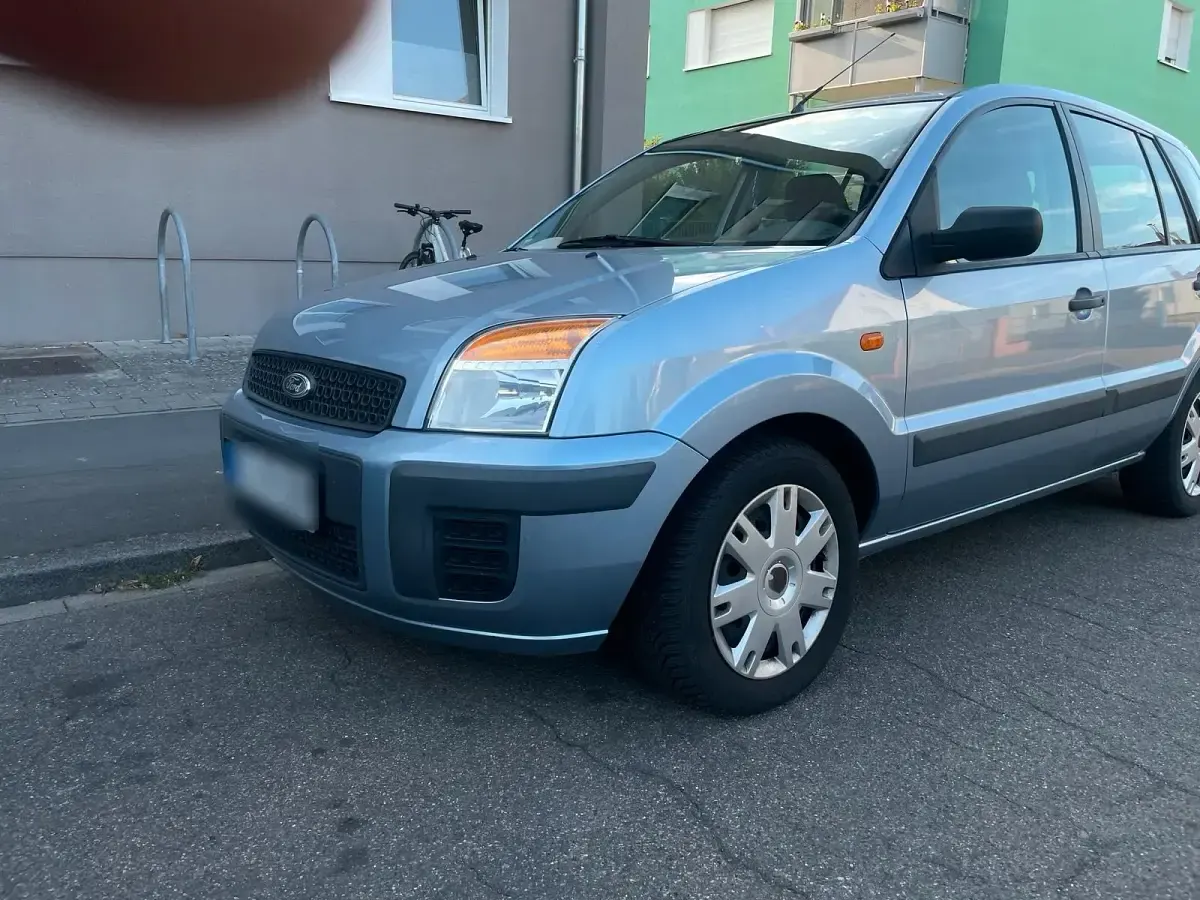 Gebraucht Ford Fusion 80 PS (58 kW) 2005 Blau Kleinwagen