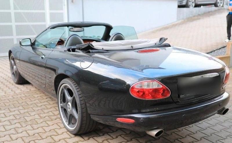 Gebraucht Jaguar XK8 284 PS (208 kW) 1999 Schwarz Cabrio