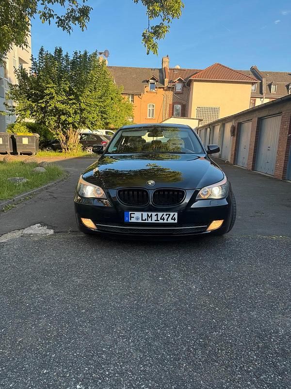 Schwarz Gebraucht 2008 BMW 525 Limousine | 4.800 € (Superpreis) - Bild 1/4