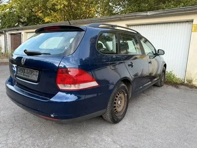 Gebraucht VW Golf VI 102 PS (75 kW) 2008 Blau Kleinwagen