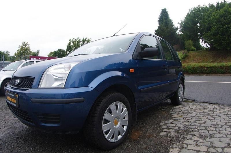 Gebraucht 2005 Ford Fusion Ambiente Limousine | 2.999 € (Etwas zu teuer) - Bild 1/4